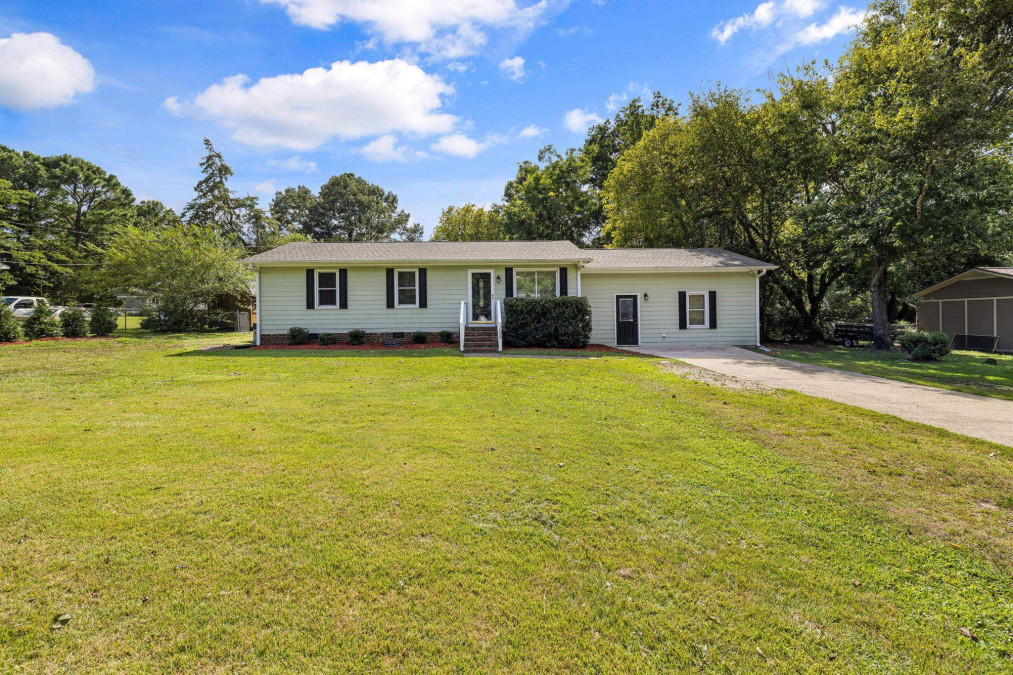 105 Fox Run Dr Wendell, NC 27591