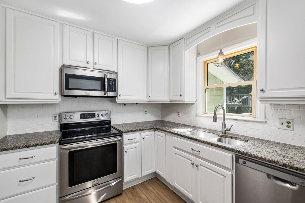 105 Fox Run Dr Wendell, NC 27591