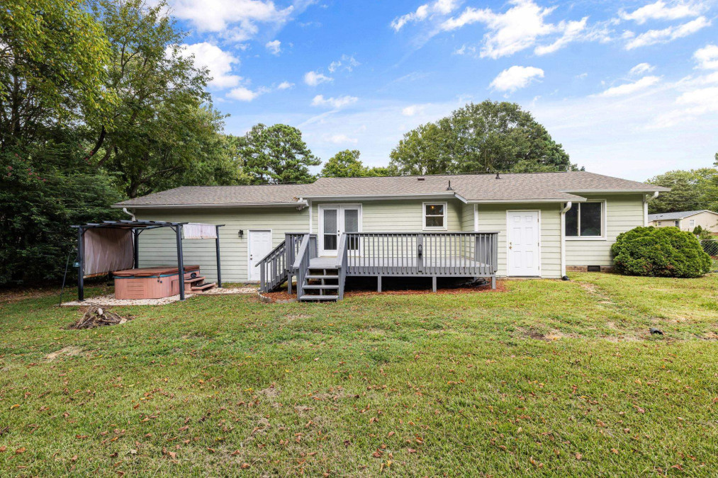 105 Fox Run Dr Wendell, NC 27591