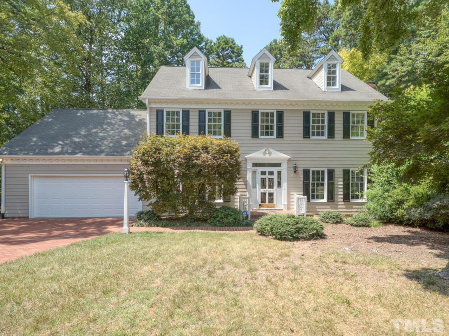 6117 Redmond Ct Raleigh, NC 27612