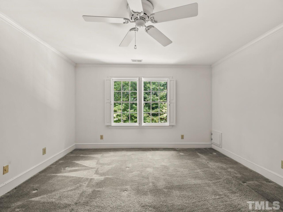 6117 Redmond Ct Raleigh, NC 27612