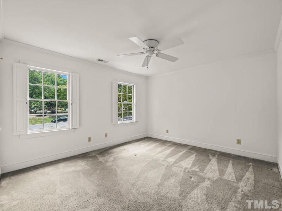 6117 Redmond Ct Raleigh, NC 27612