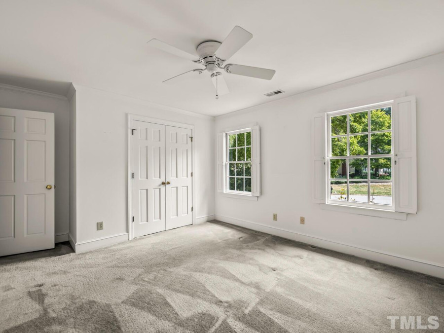 6117 Redmond Ct Raleigh, NC 27612