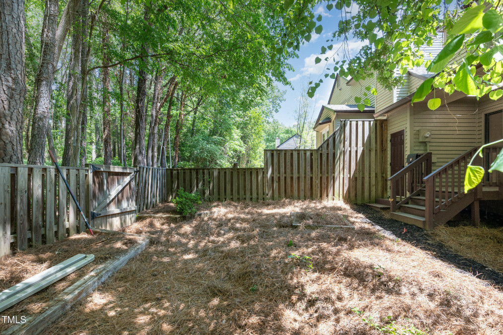 4918 Pine Cone Dr Durham, NC 27707