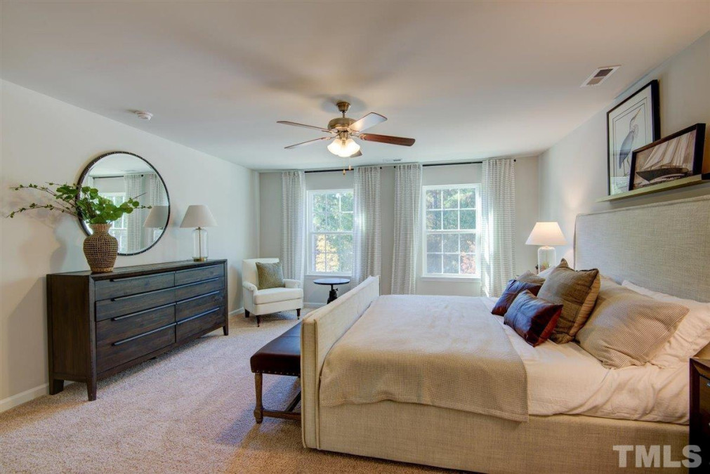75 Baker Farm Dr Youngsville, NC 27596