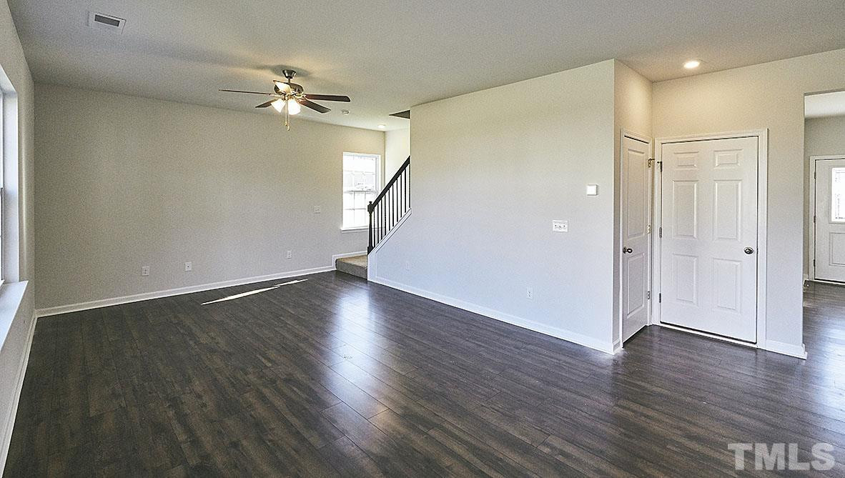 75 Baker Farm Dr Youngsville, NC 27596
