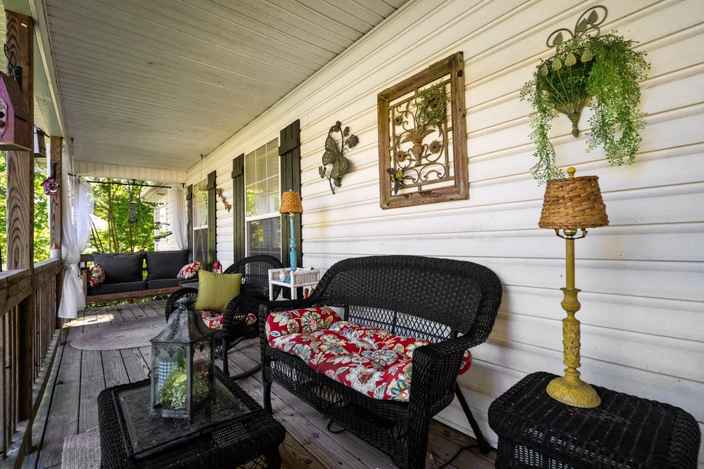20 Boca Youngsville, NC 27596