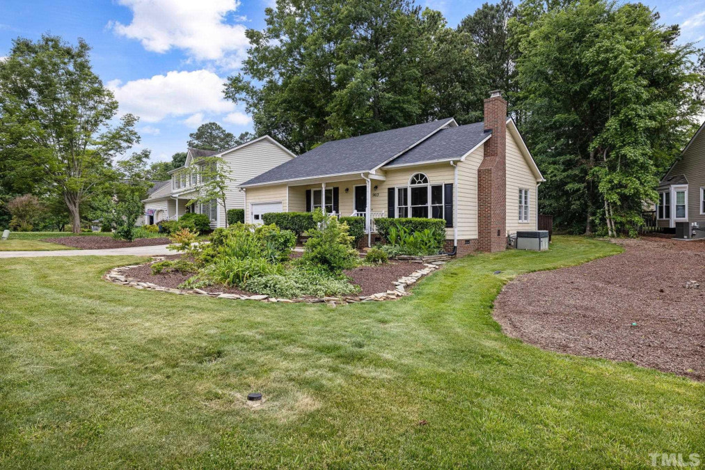 9613 Berryville Ct, Raleigh, NC 27617 Raleigh Realty