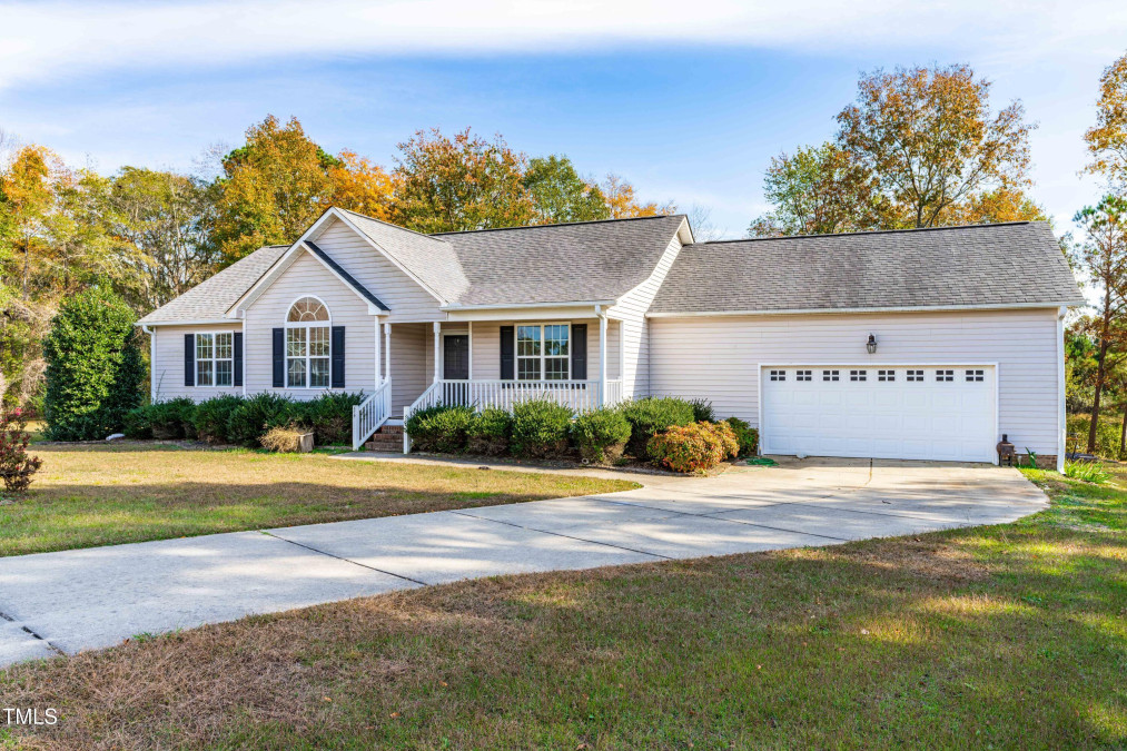 24 Lawrence Ct Smithfield, NC 27577