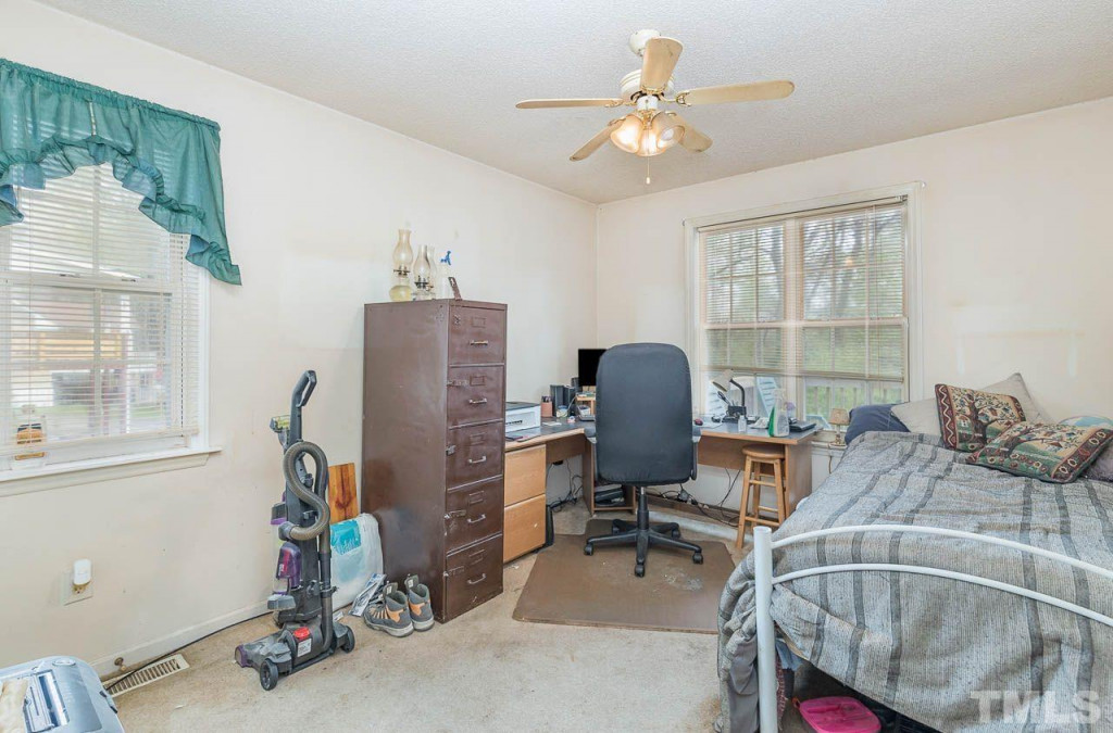 100 Roderick Dr Smithfield, NC 27577