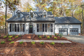 107 Blackcherry Ln Chapel Hill, NC 27514