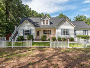 33 Troy Dr Clayton, NC 27520