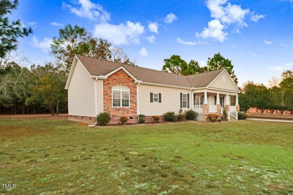 4344 Norbert Hill Rd La Grange, NC 28551