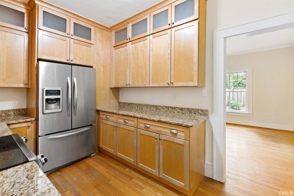 106 Christopher Rd Chapel Hill, NC 27514