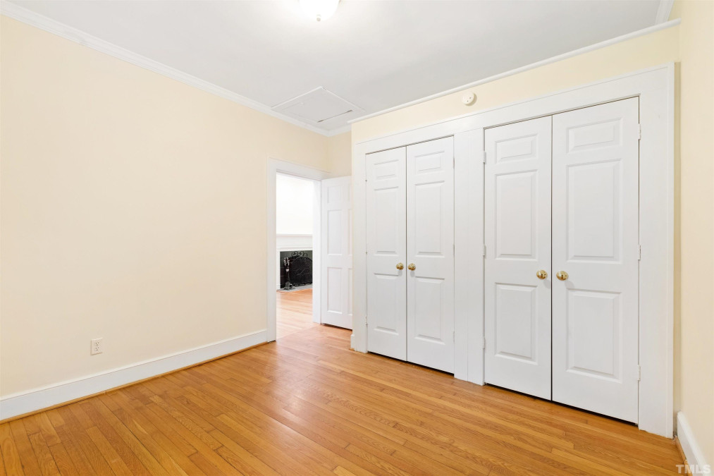 106 Christopher Rd Chapel Hill, NC 27514
