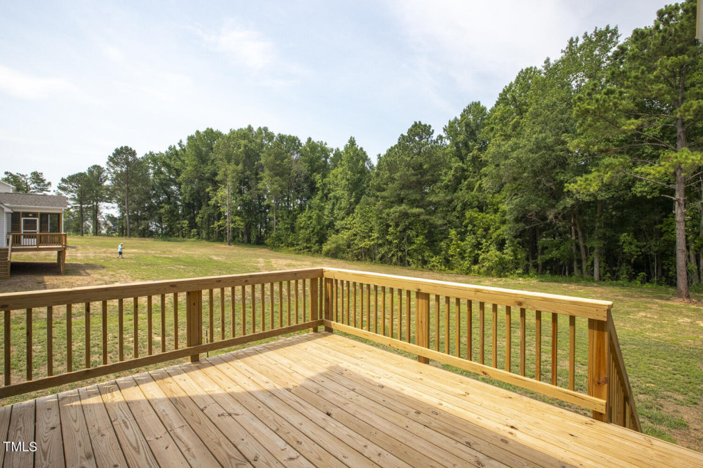 135 Quail Point Cir Clayton, NC 27520