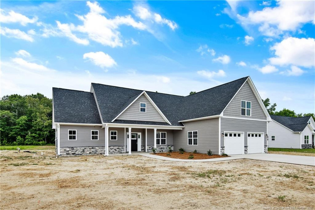 3394 Blossom Rd Fayetteville, NC 28306