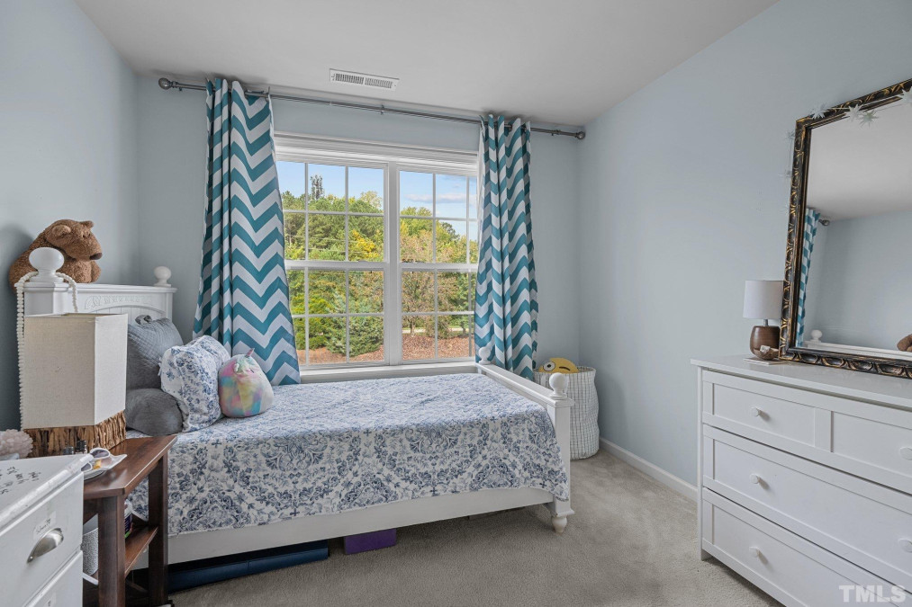 406 Fly Bridge Dr Cary, NC 27519