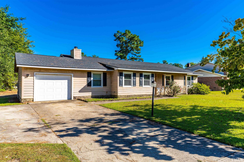 6956 Wickersham Rd, Fayetteville, NC 28314 Raleigh Realty