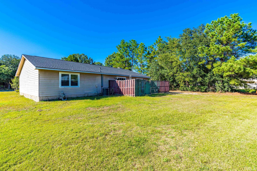 6956 Wickersham Rd, Fayetteville, NC 28314 Raleigh Realty