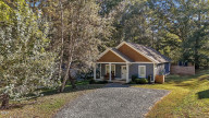 404 Lakeshore Dr Hillsborough, NC 27278