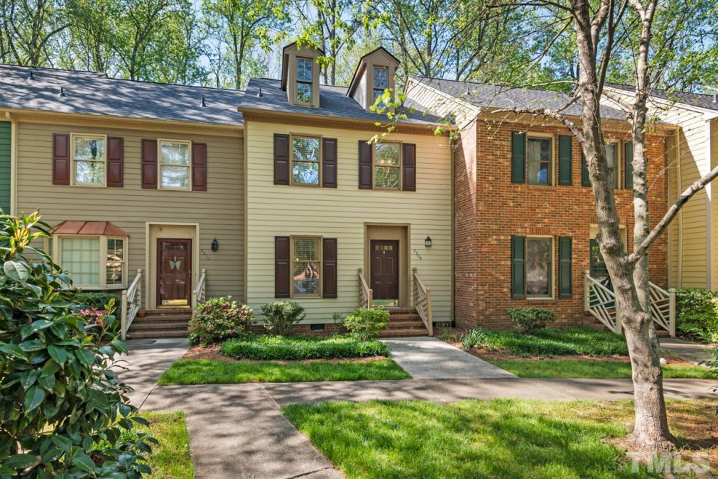 3208 Coachmans Way, Durham, NC 27705 Raleigh Realty