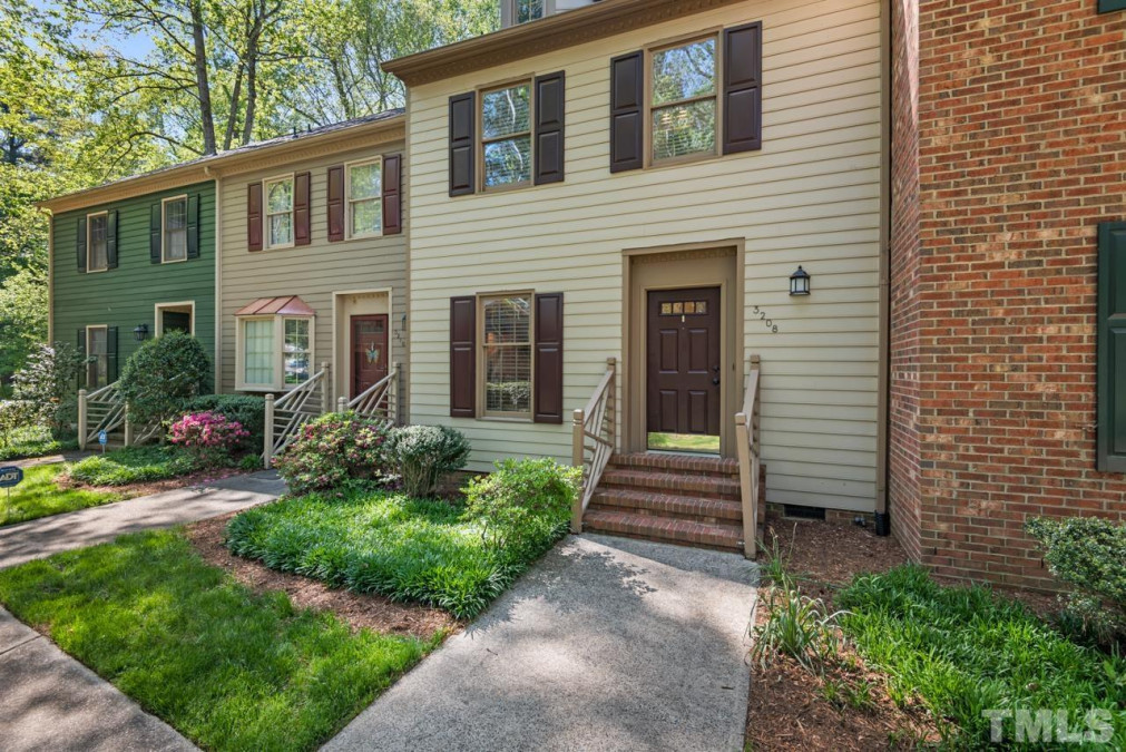 3208 Coachmans Way, Durham, NC 27705 Raleigh Realty