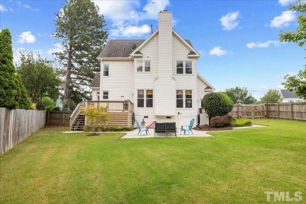 1620 Ashley Downs Dr Apex, NC 27502