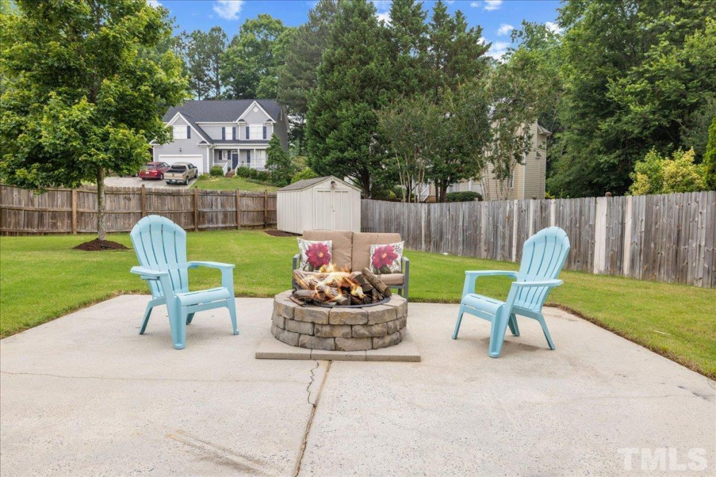 1620 Ashley Downs Dr Apex, NC 27502