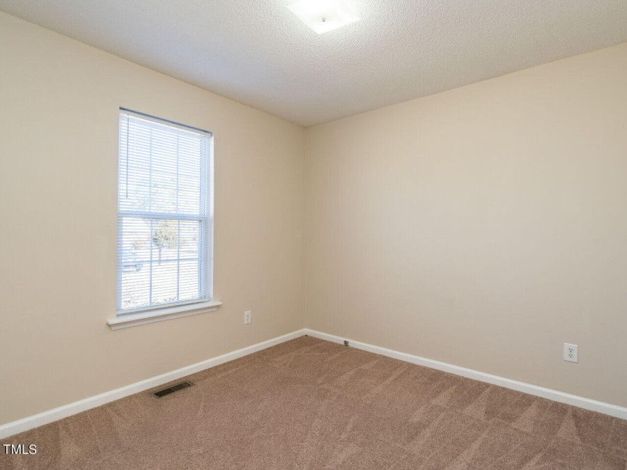 1463 Powhatan Rd, Clayton, NC 27527 Raleigh Realty