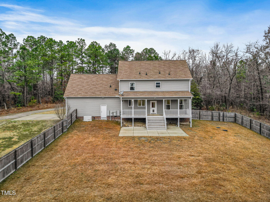 401 Darroch Rd Bunnlevel, NC 28323