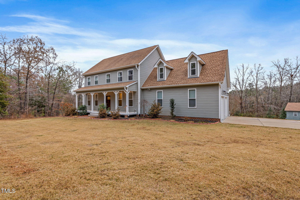 401 Darroch Rd Bunnlevel, NC 28323