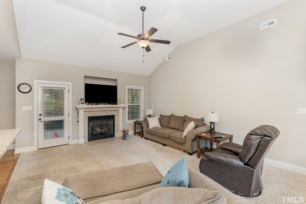 68 Candlenut Ln, Smithfield, NC 27577 Raleigh Realty