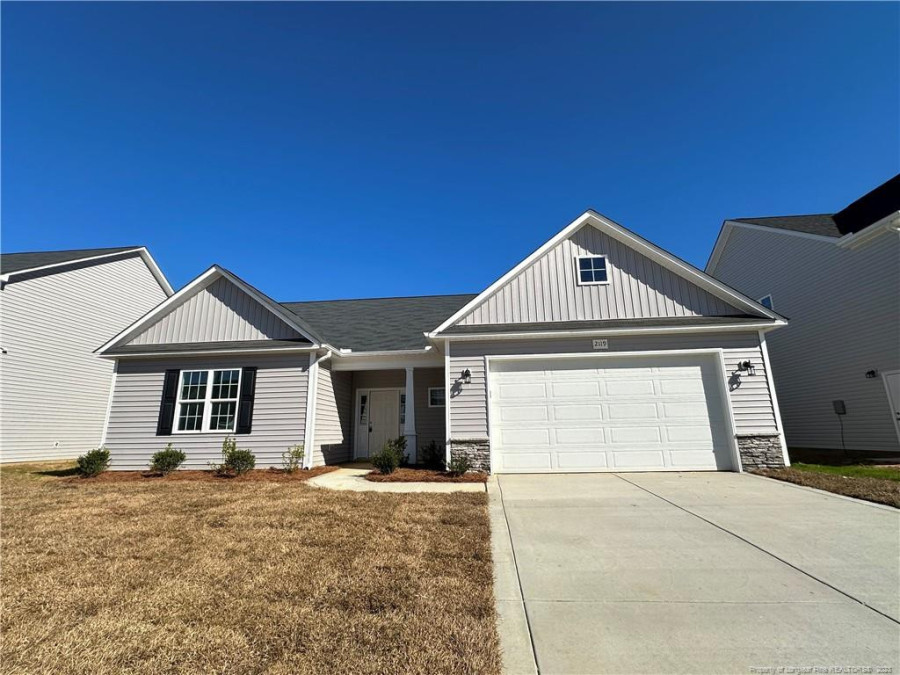 2119 Lunsford Dr Fayetteville, NC 28314
