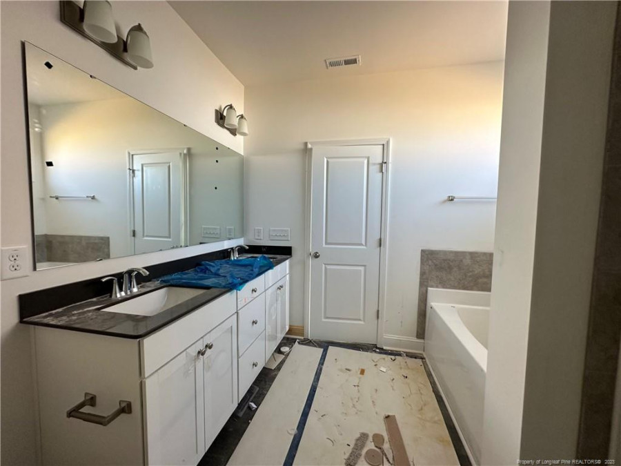2119 Lunsford Dr Fayetteville, NC 28314
