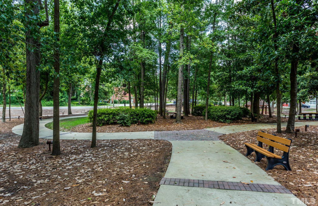 2024 Red Pine Trl, Fuquay Varina, NC 27526 Raleigh Realty