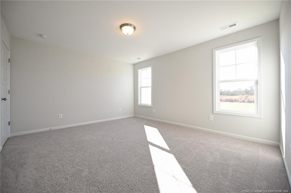 1528 Percheron Pa Fayetteville, NC 28312