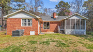 1303 Doylin Dr Cary, NC 27511