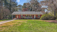 1303 Doylin Dr Cary, NC 27511