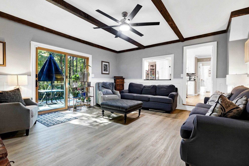 6525 Deerview Dr Raleigh, NC 27606