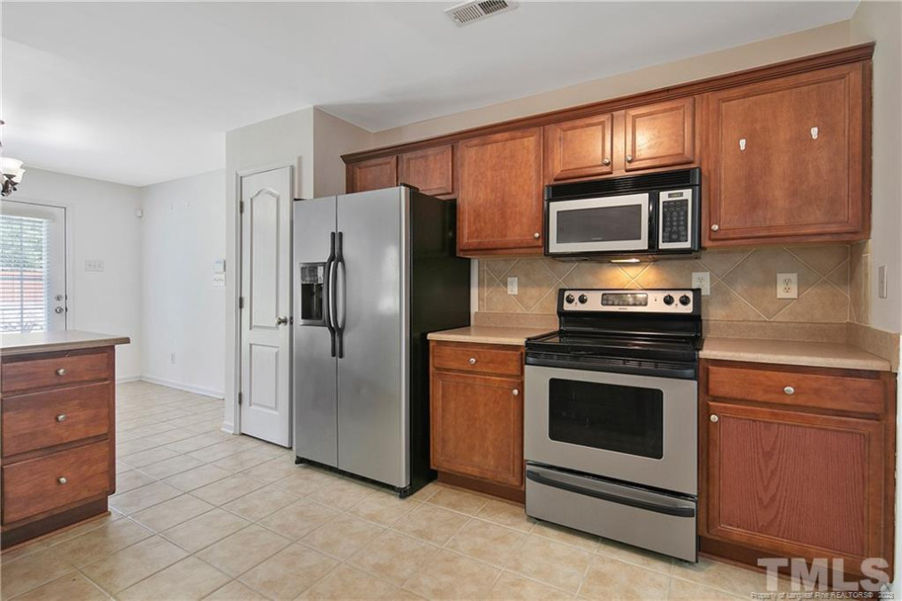 41 Sonora Dr Lillington, NC 27546