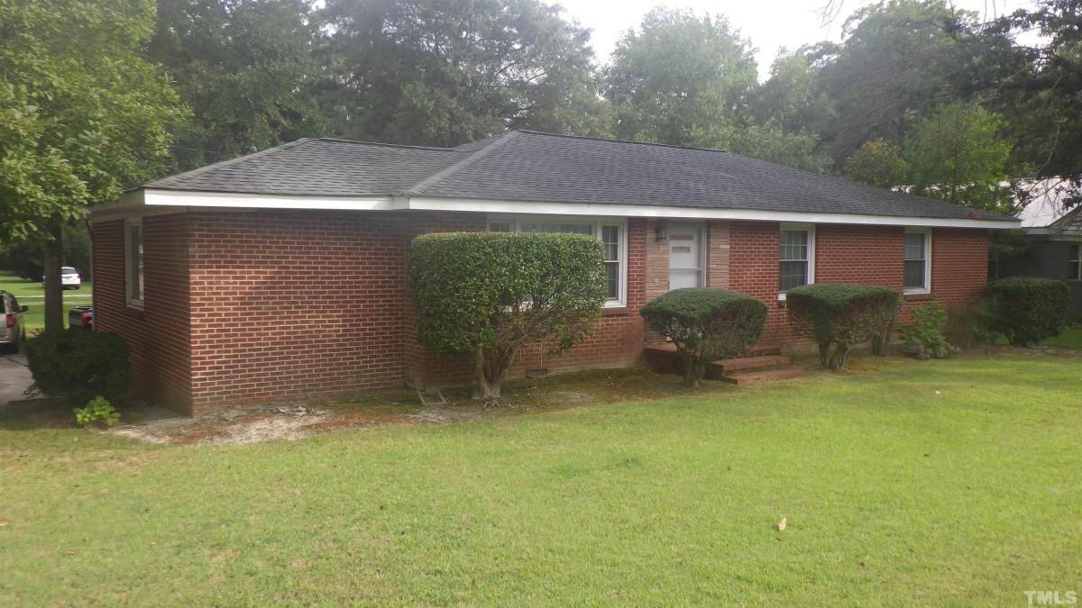 301 Gannon Ave, Zebulon, NC 27597 Raleigh Realty