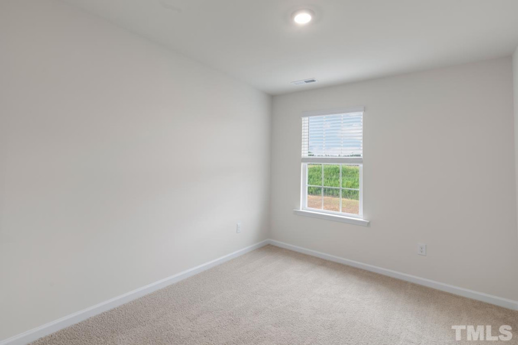 92 March Creek Dr Fuquay Varina, NC 27526