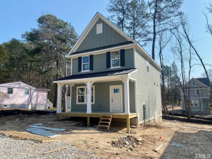 608 Catalpa Dr Durham, NC 27704