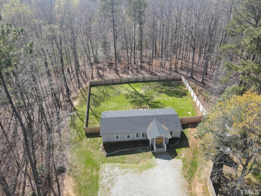 7016 Buckhorn Duncan Rd Holly Springs, NC 27540