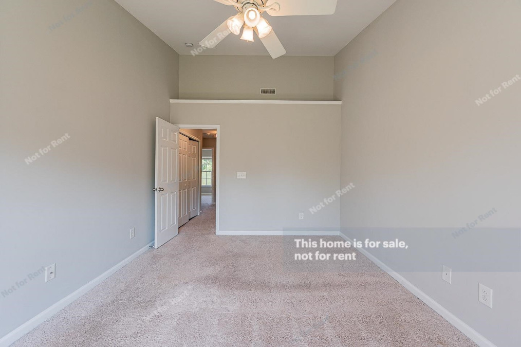 2543 Wyntercrest Ln Durham, NC 27713