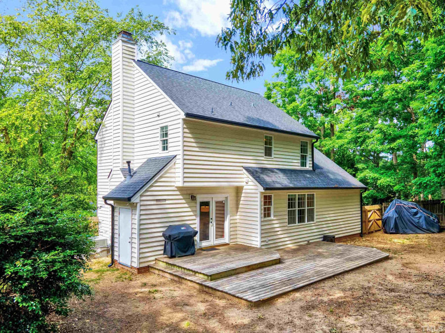 5109 Antler Ridge Ct Raleigh, NC 27616