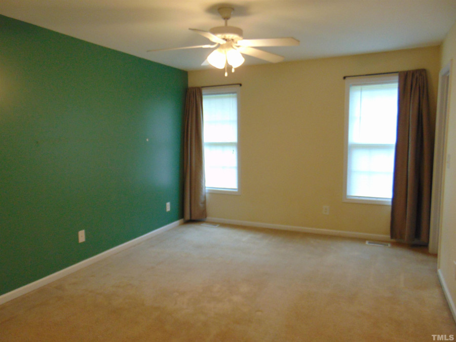 3804 Ridgewood Dr Franklinton, NC 27525