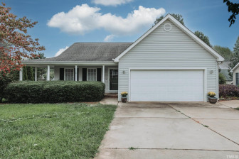 111 Cale Dr Burlington, NC 27215