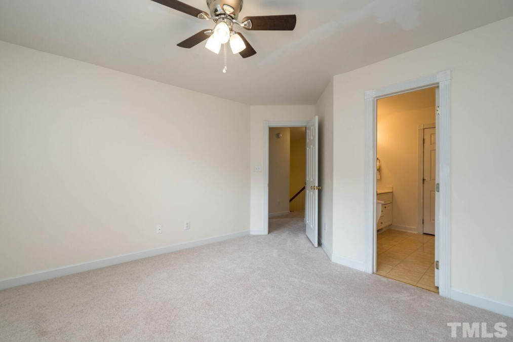 121 Grande Meadow Way Cary, NC 27513
